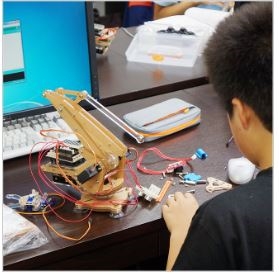 ヒューマンアカデミーロボット教室小学生