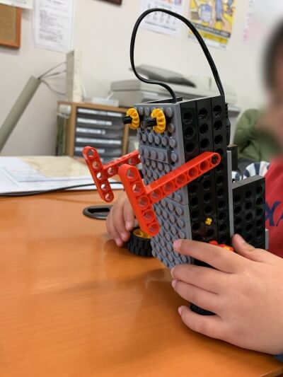 ヒューマンアカデミーロボット教室無料体験ロボット完成